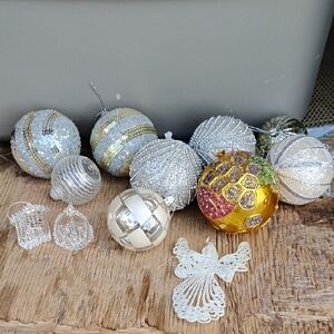 Large Silver Size Christmas ⛄ Balls&Pair Glassblown Ornaments